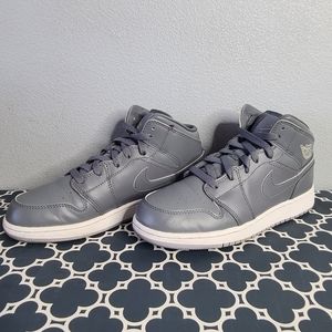Nike Air Jordan 1 mid SE (GS)
